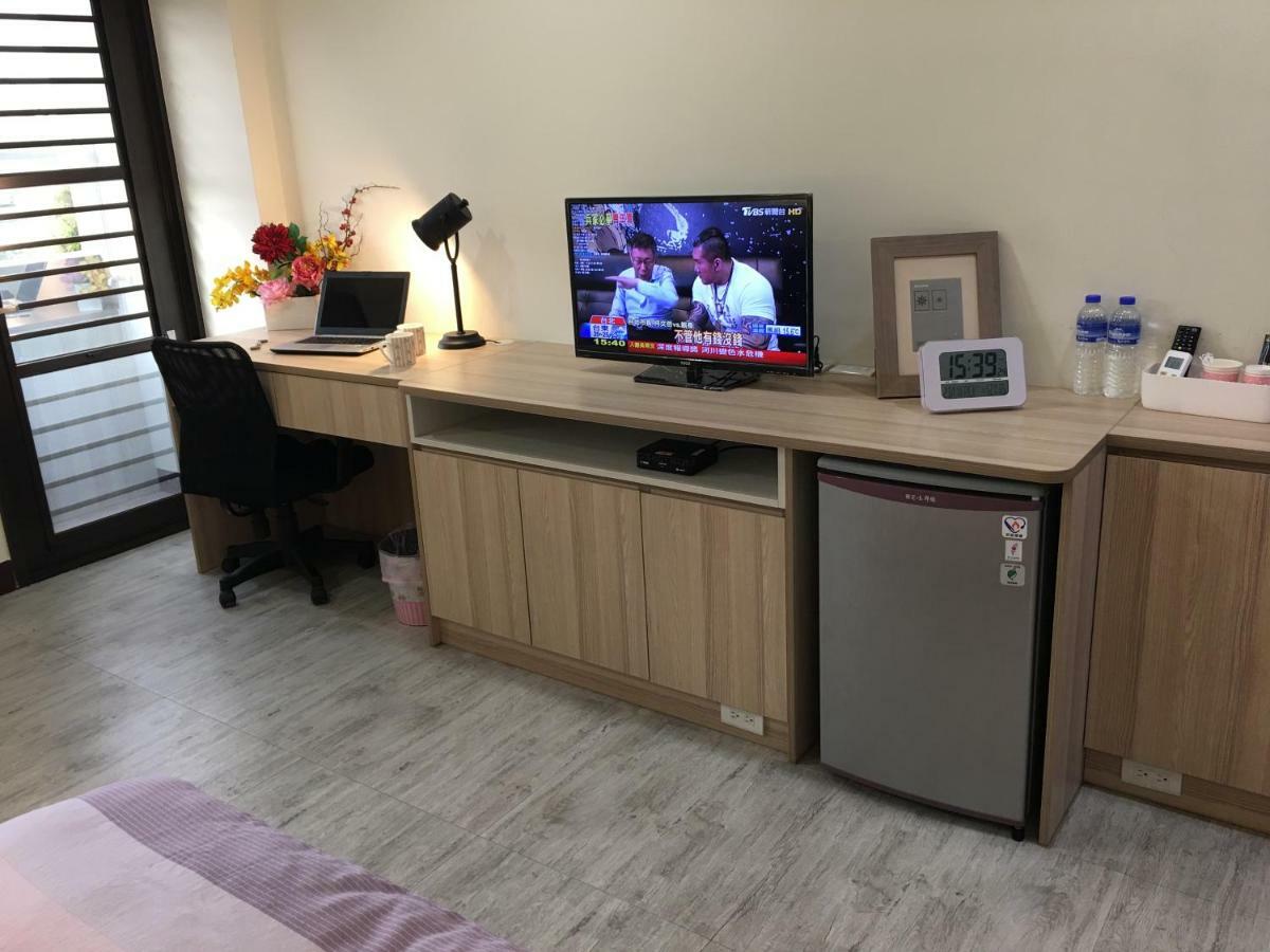 מלון ז'וביי Travel Box מראה חיצוני תמונה